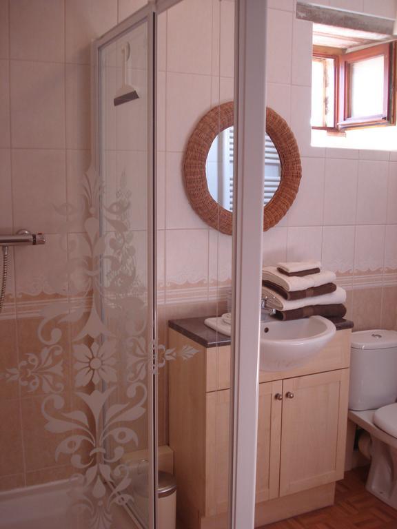 L'Ancien Pressoir Bed and Breakfast Ménil-Hermei Δωμάτιο φωτογραφία