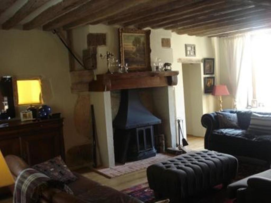 L'Ancien Pressoir Bed and Breakfast Ménil-Hermei Εξωτερικό φωτογραφία
